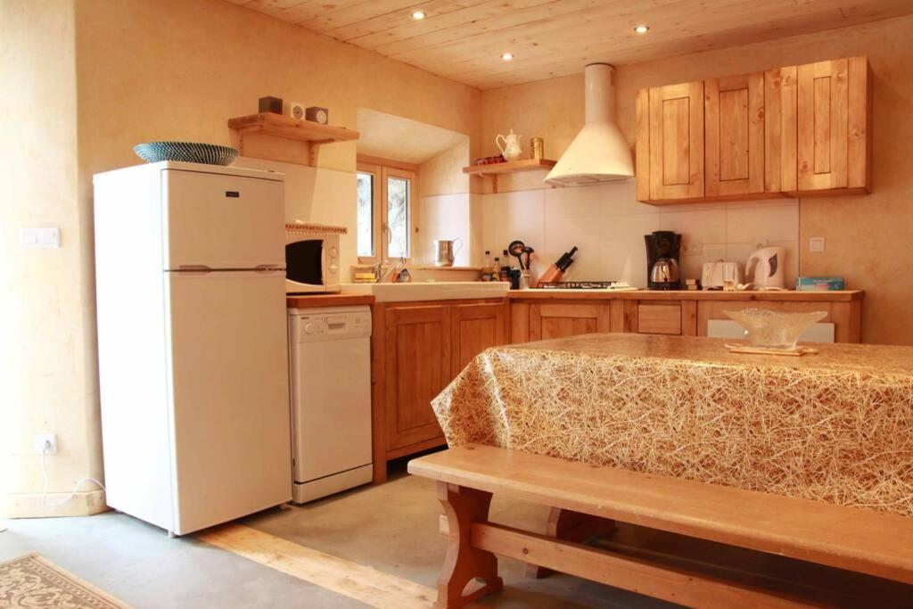 Chalet A La Montagne 10 Places 4 Chambres ボヌヴァル・シュル・アルク エクステリア 写真