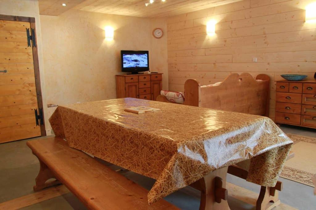 Chalet A La Montagne 10 Places 4 Chambres ボヌヴァル・シュル・アルク エクステリア 写真